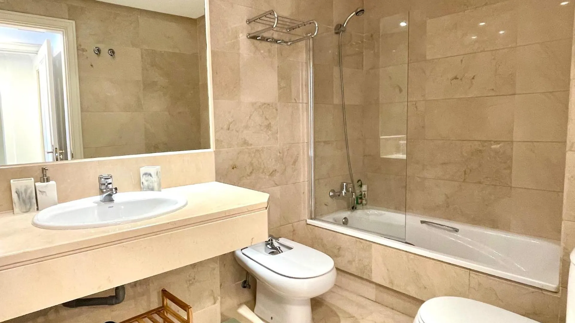 Topmarbella Marina Banus Luxury Apartment - Marbella Marina Banus Luxurious Apartment Sea Views