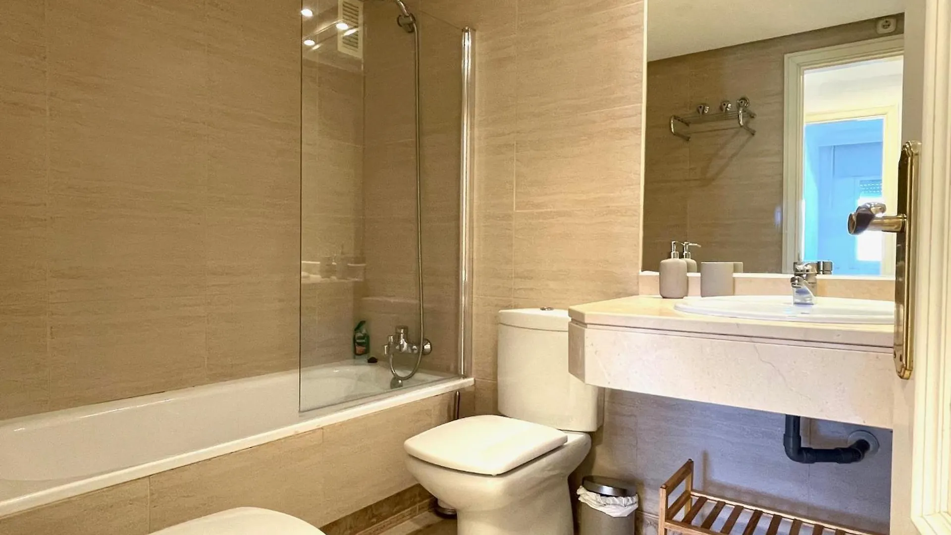 Topmarbella Marina Banus Luxury Apartment - Marbella Marina Banus Luxurious Apartment Sea Views 0*,  Spain