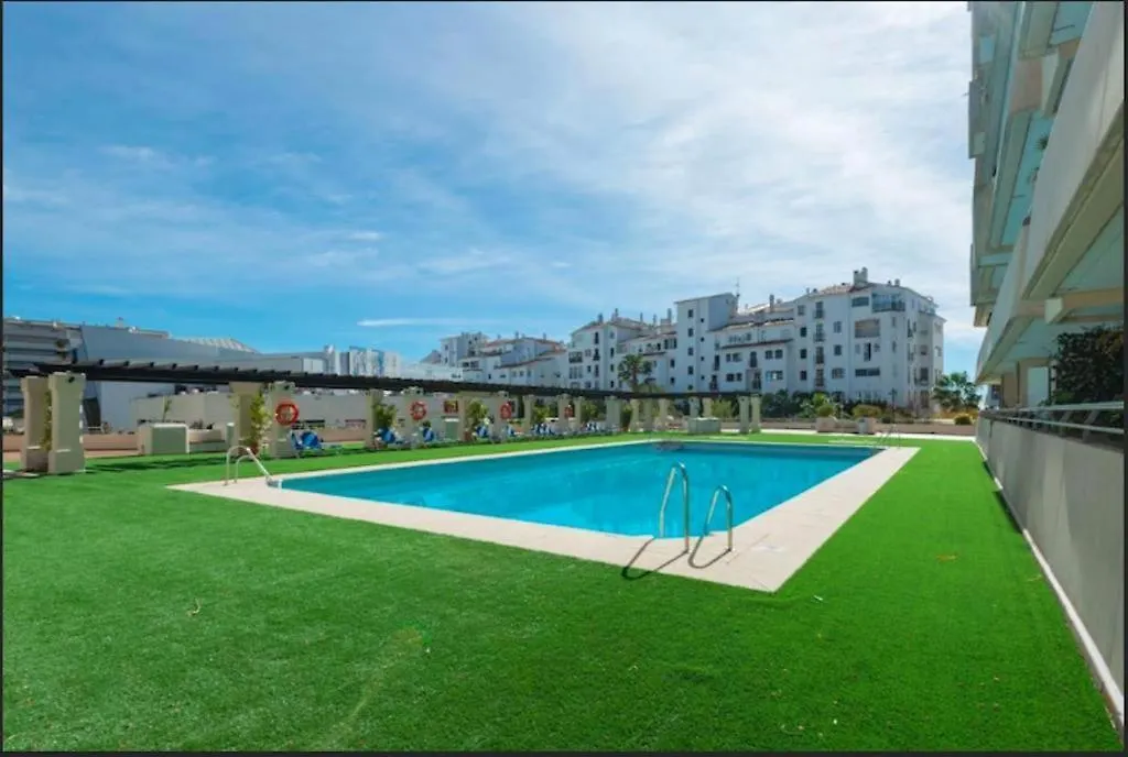 Topmarbella Marina Banus Luxury Apartment - Marbella Marina Banus Luxurious Apartment Sea Views