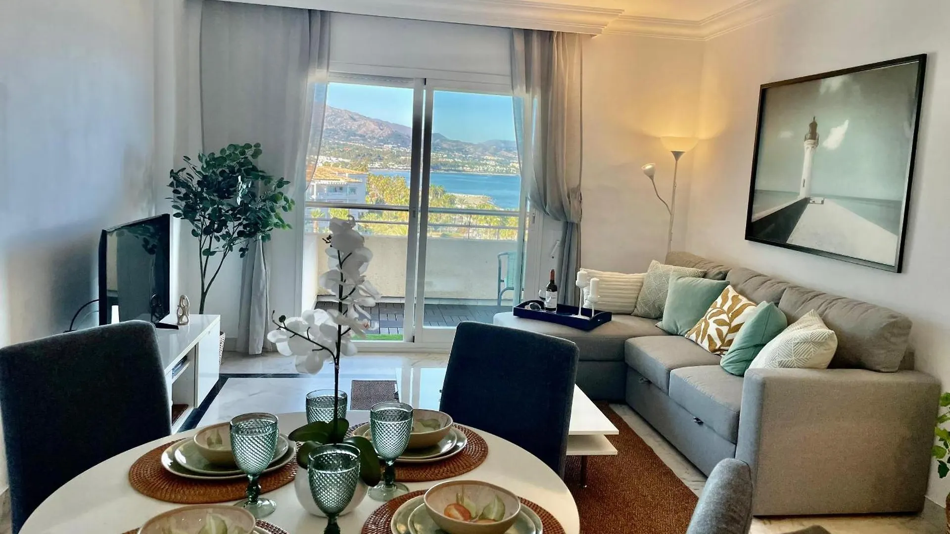 Topmarbella Marina Banus Luxury Apartment - Marbella Marina Banus Luxurious Apartment Sea Views